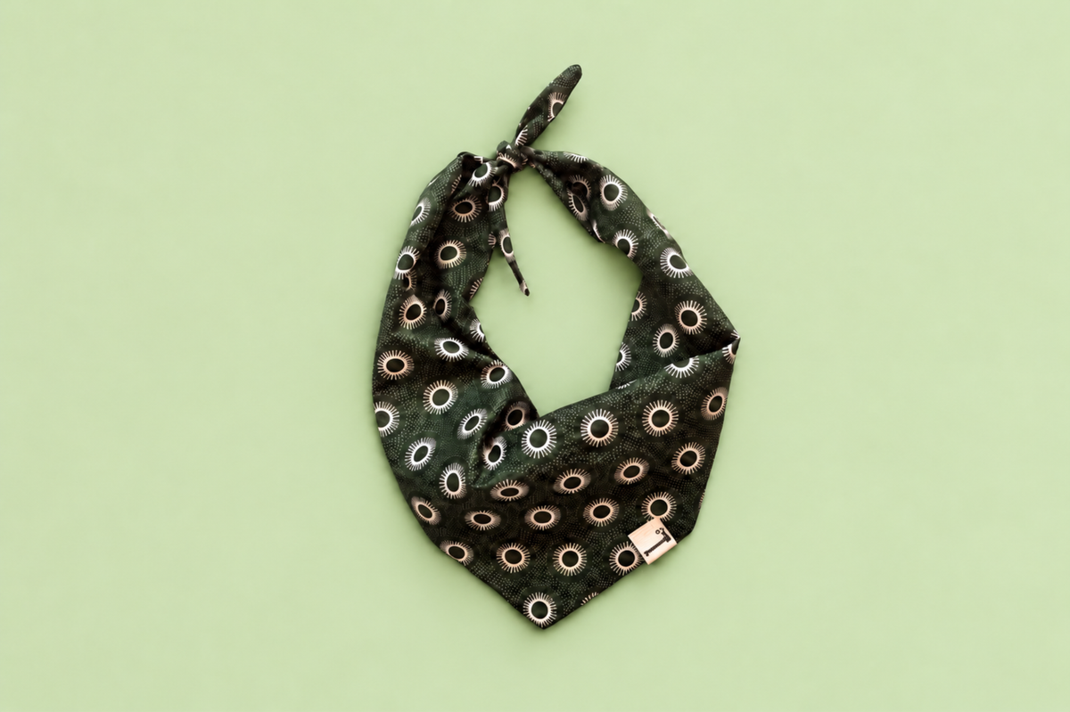 Bandana in festlichem Rot