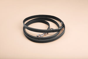 Leather Leash in Black